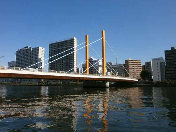 江東区から中央区へ、隅田川に架かる橋は大