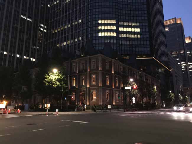先日有楽町へ遊びに行ってきました。三菱一